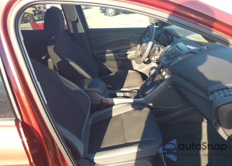 2016 Ford Escape S из США, поврежденный, VIN 1FMCU0F74GUB32134